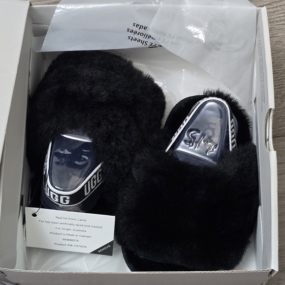 UGG Fluff Yeah Slide Infant Black NWT Fur Cozy Comfy Size Medium 04/05 - Picture 9 of 9